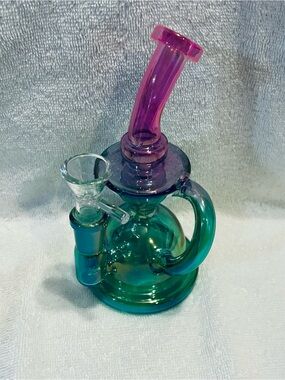 Gorgeous Genie style Pink & Green Glass Recycler Water piece